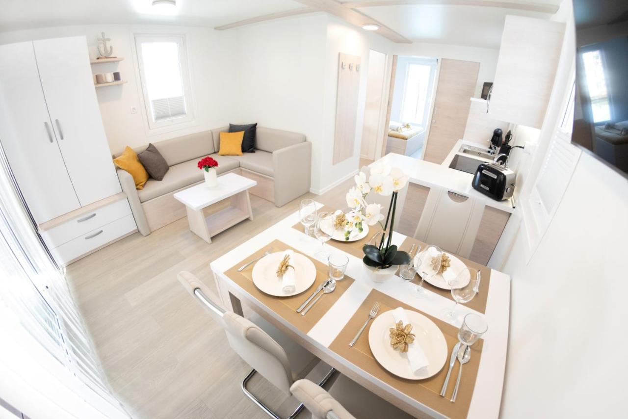 Adria Portoroz Luxury Houseboat Villa Exterior photo